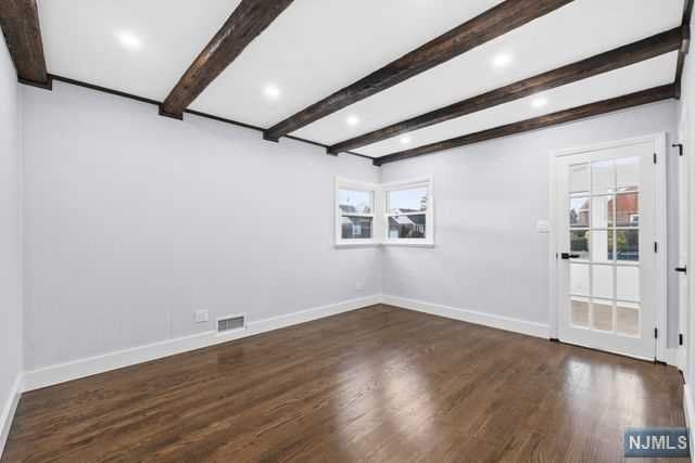 0-153 Tunbridge Road, Fair Lawn, NJ 07410
