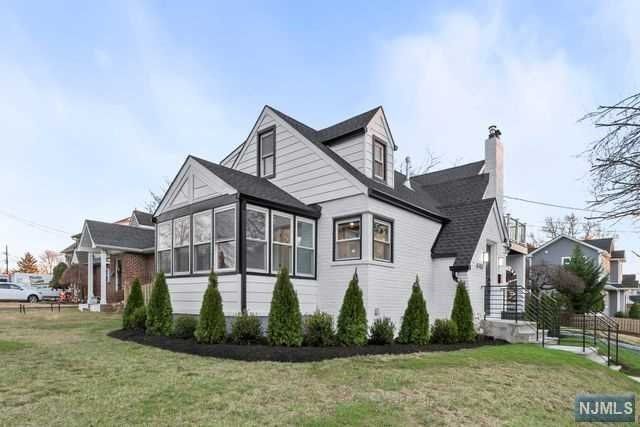 0-153 Tunbridge Road, Fair Lawn, NJ 07410