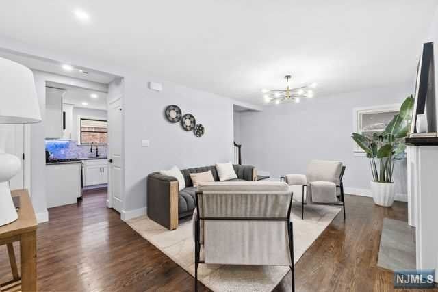 0-153 Tunbridge Road, Fair Lawn, NJ 07410
