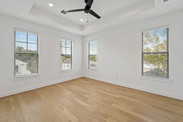 1108 Brooks Street, Houston, TX 77009