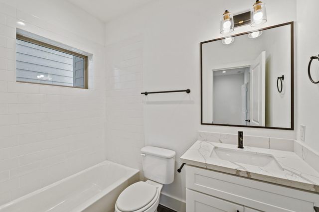 1108 Brooks Street, Houston, TX 77009