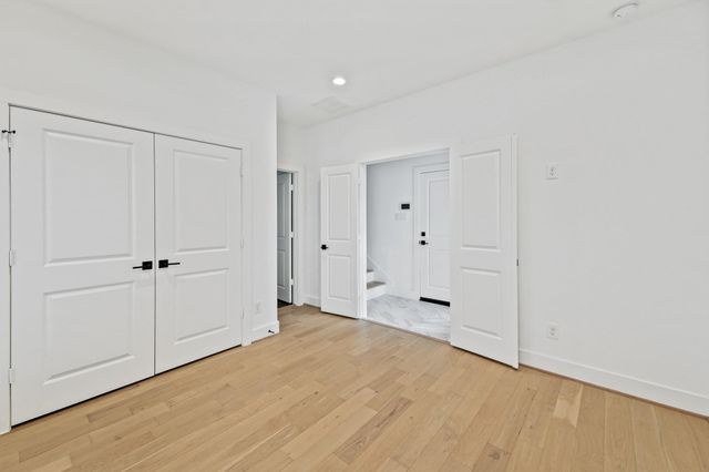 1108 Brooks Street, Houston, TX 77009