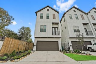 1108 Brooks Street, Houston, TX 77009