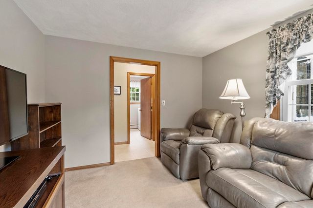 7 Susan Dr, North Reading, MA 01864