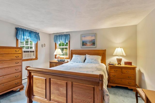 7 Susan Dr, North Reading, MA 01864