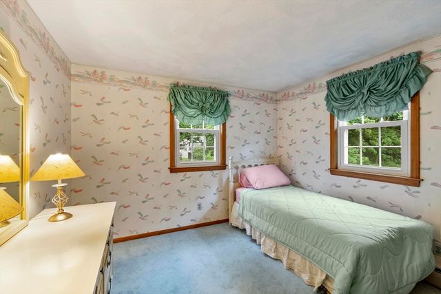 7 Susan Dr, North Reading, MA 01864