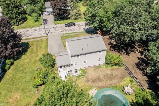 7 Susan Dr, North Reading, MA 01864