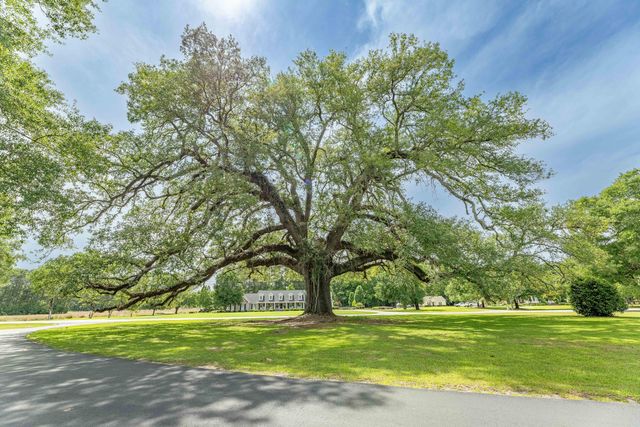 2729 Camden Road, Holly Hill, SC 29059