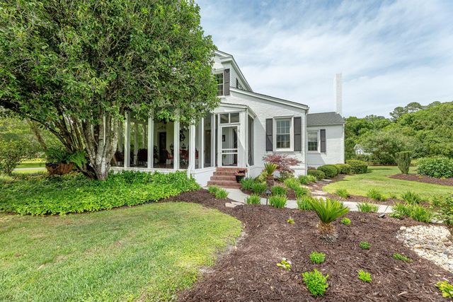 2729 Camden Road, Holly Hill, SC 29059