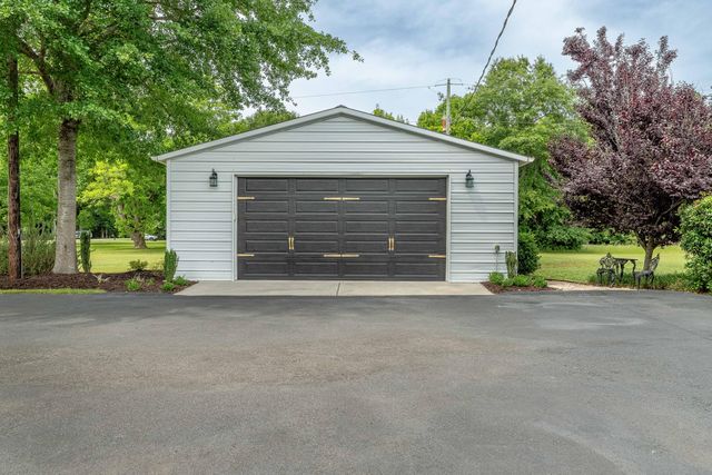 2729 Camden Road, Holly Hill, SC 29059
