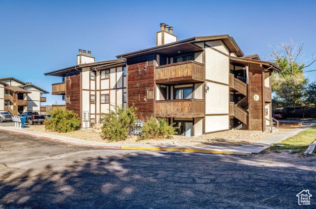 800 W HIGHWAY DR, Wellington, UT 84542