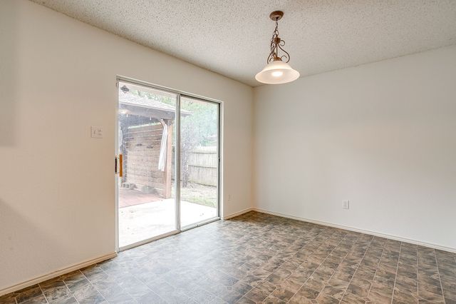 2333 Ash Grove Trail, Fort Worth, TX 76112
