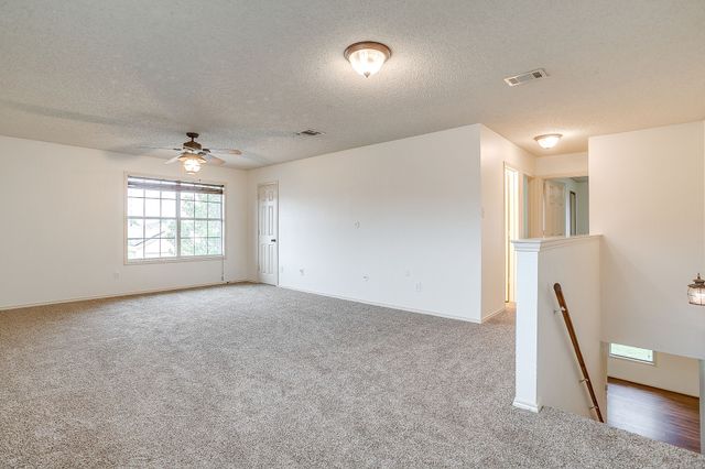2333 Ash Grove Trail, Fort Worth, TX 76112