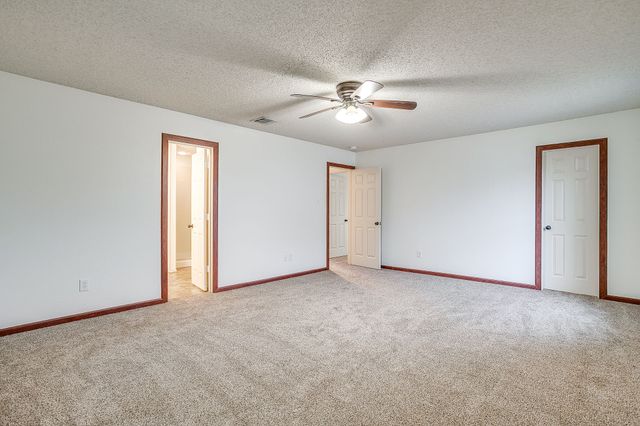 2333 Ash Grove Trail, Fort Worth, TX 76112