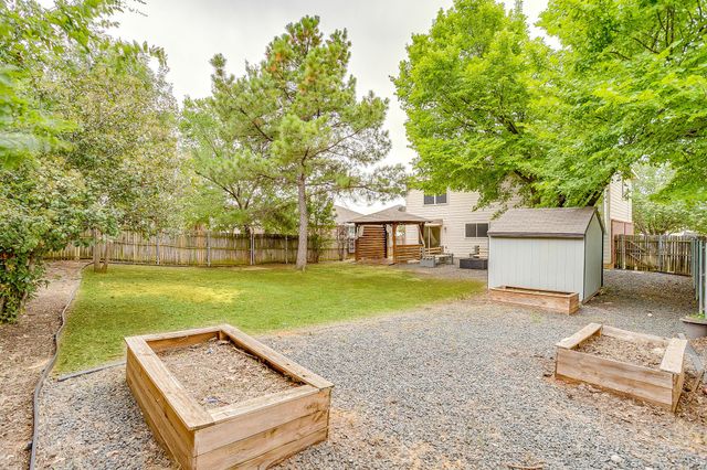2333 Ash Grove Trail, Fort Worth, TX 76112