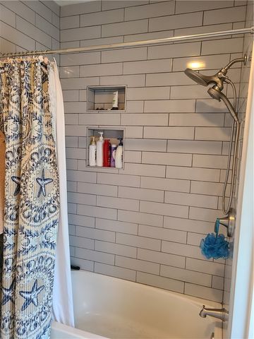 98 Alden Avenue, Warwick, RI 02889
