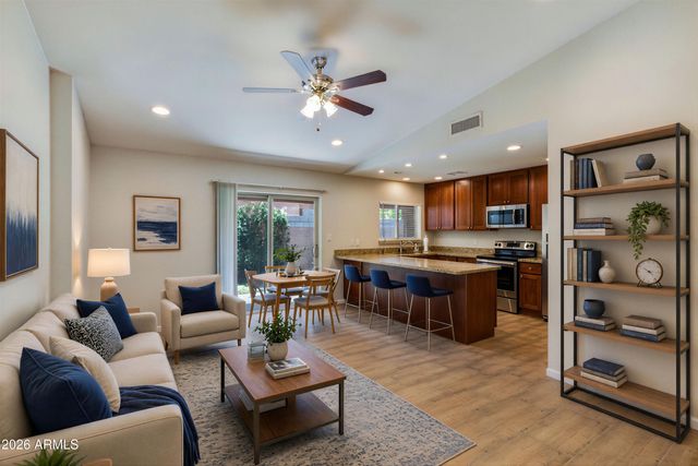 15008 N 6TH Circle, Phoenix, AZ 85023