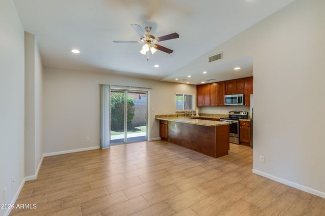 15008 N 6TH Circle, Phoenix, AZ 85023