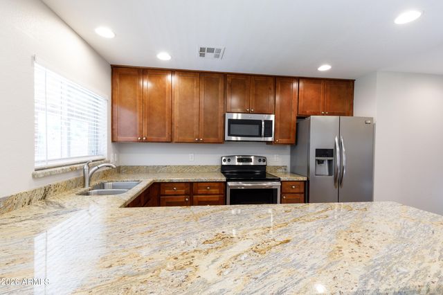 15008 N 6TH Circle, Phoenix, AZ 85023