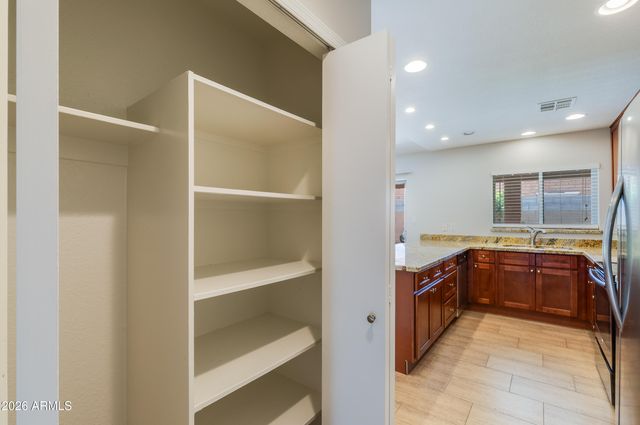 15008 N 6TH Circle, Phoenix, AZ 85023
