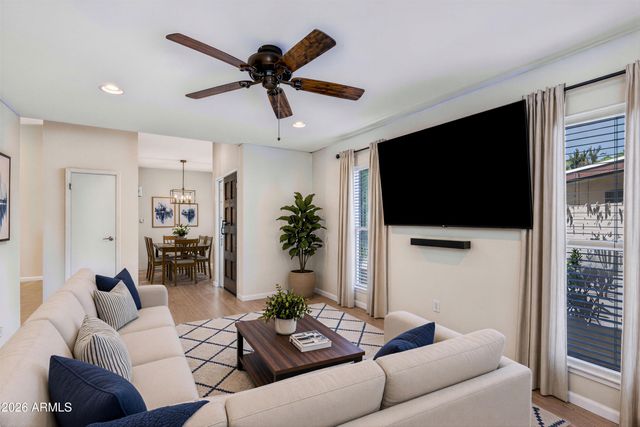 15008 N 6TH Circle, Phoenix, AZ 85023