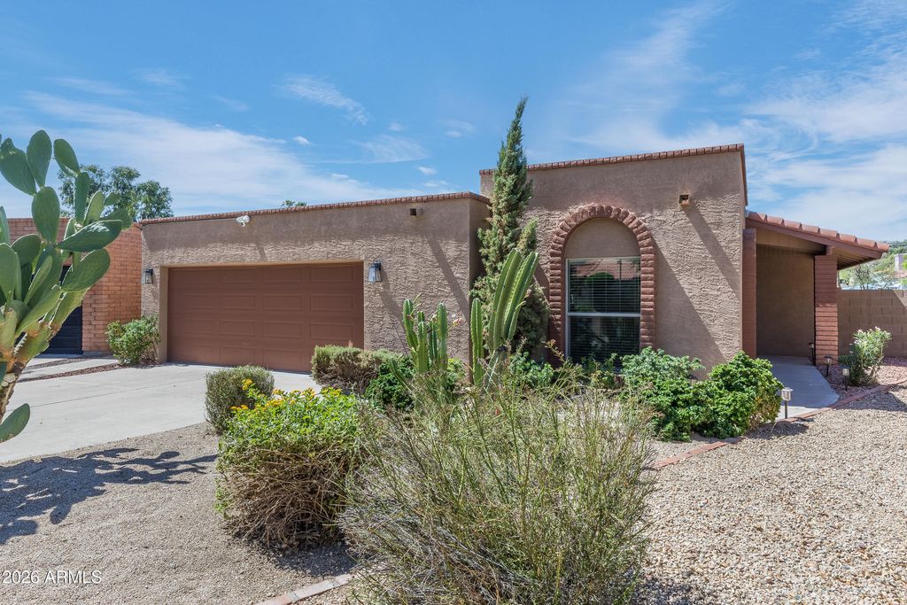 15008 N 6TH Circle, Phoenix, AZ 85023