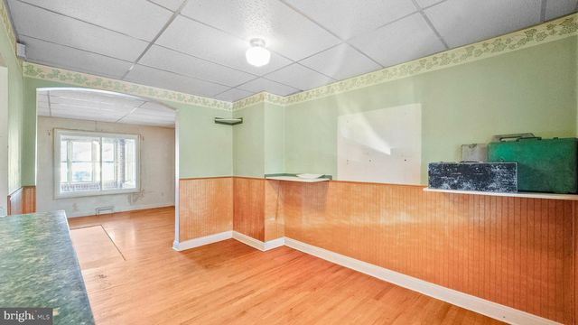 3427 POINT RD, Baltimore, MD 21222