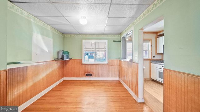 3427 POINT RD, Baltimore, MD 21222