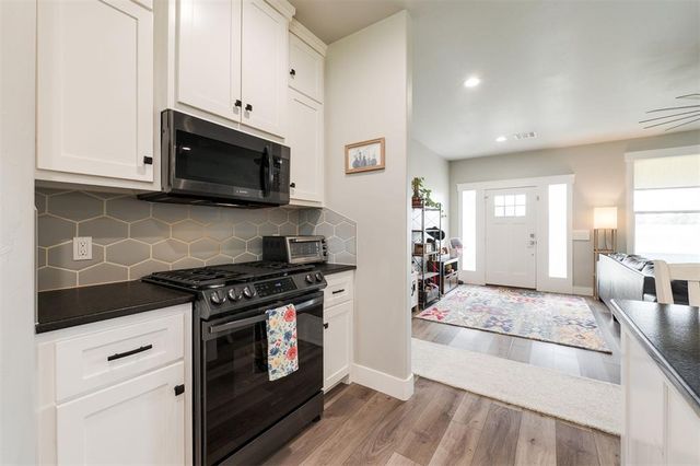 337030 E 1016 Road, Meeker, OK 74855