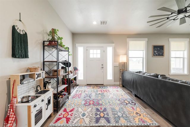 337030 E 1016 Road, Meeker, OK 74855