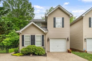 8 Blakeney Rose Lane, Huntington, WV 25705