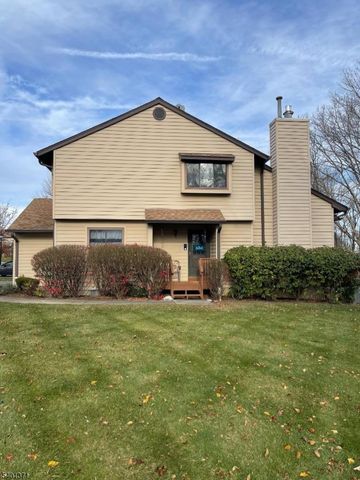 44 Sparrow Circle, Hampton Twp., NJ 07860
