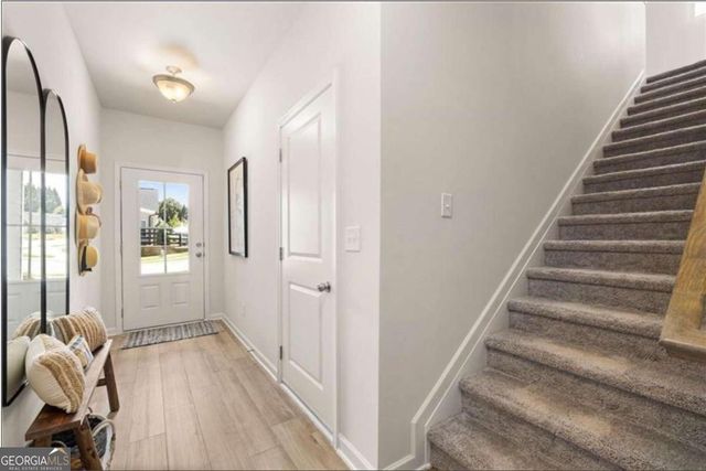 4521 Bishops Lane, Oakwood, GA 30566