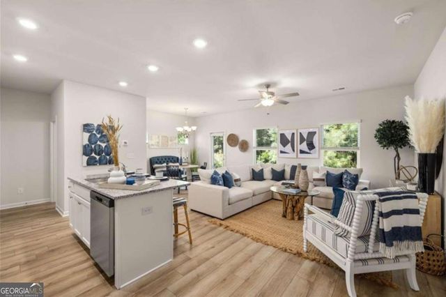 4521 Bishops Lane, Oakwood, GA 30566