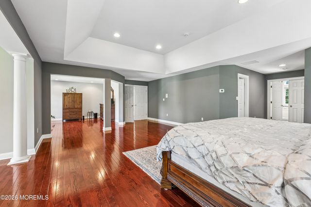 15 Livingston Court, Marlboro, NJ 07746