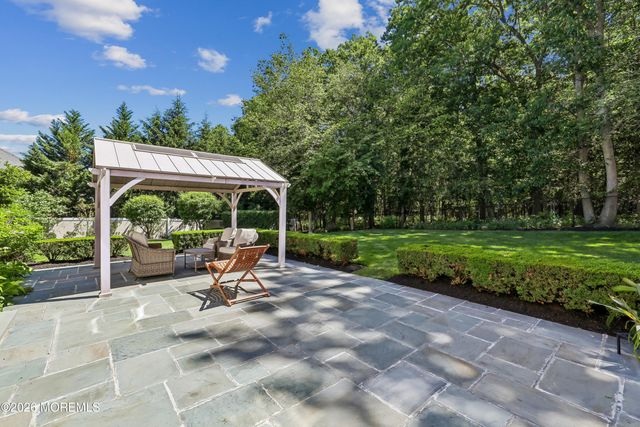 15 Livingston Court, Marlboro, NJ 07746