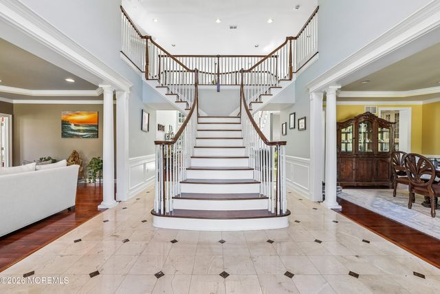 15 Livingston Court, Marlboro, NJ 07746