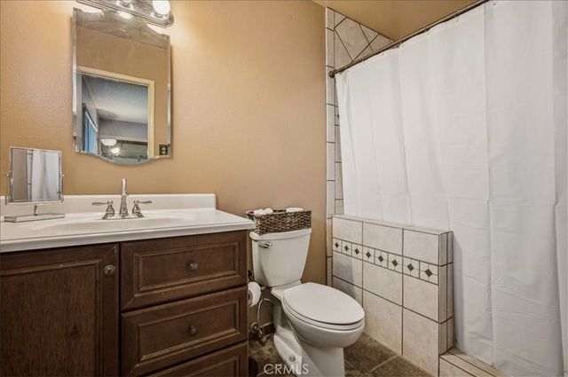 9775 Vine, Bloomington, CA 92316