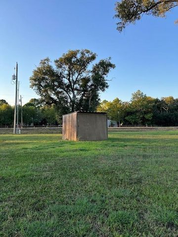 6233 County Road 3, Sweeny, TX 77480