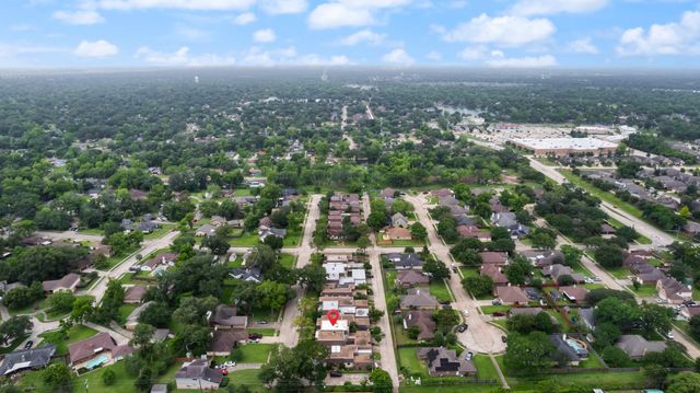 69 S Bachelor Button Street, Lake Jackson, TX 77566