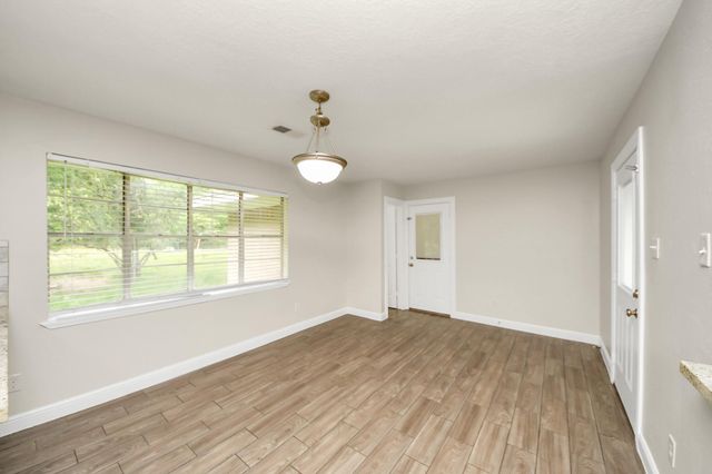 19435 Interstate 45, Spring, TX 77388