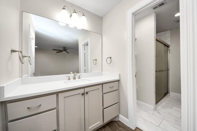 19435 Interstate 45, Spring, TX 77388