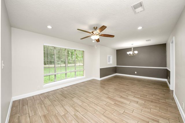 19435 Interstate 45, Spring, TX 77388