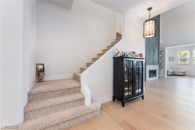 1920 Summer Palm Place 103, Las Vegas, NV 89134