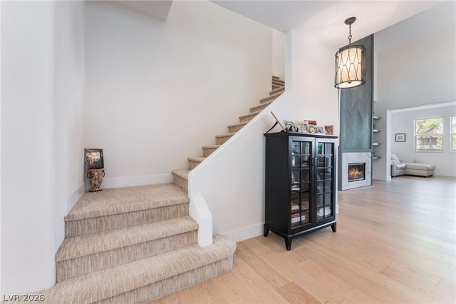 1920 Summer Palm Place 103, Las Vegas, NV 89134