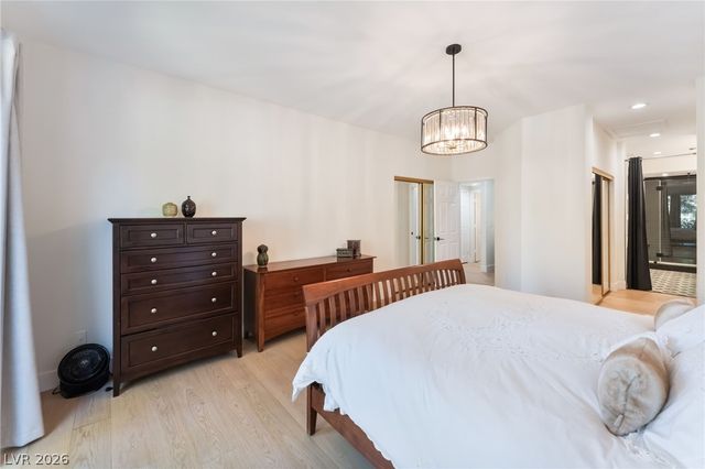 1920 Summer Palm Place 103, Las Vegas, NV 89134