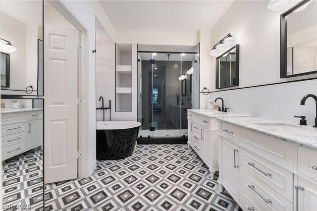 1920 Summer Palm Place 103, Las Vegas, NV 89134