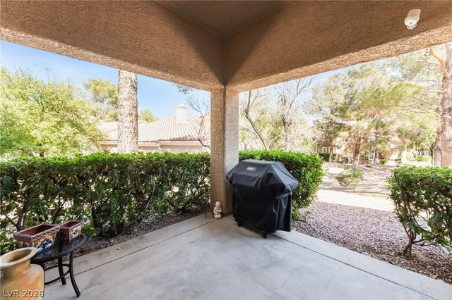 1920 Summer Palm Place 103, Las Vegas, NV 89134