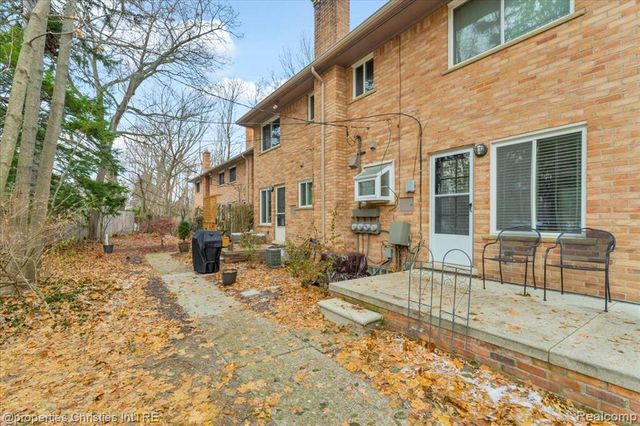 1039 N Old Woodward Avenue 3, Birmingham, MI 48009