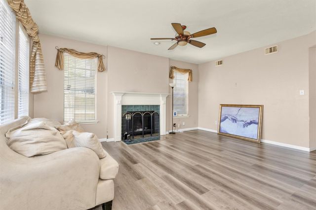 9658 Therrell Drive, Houston, TX 77064